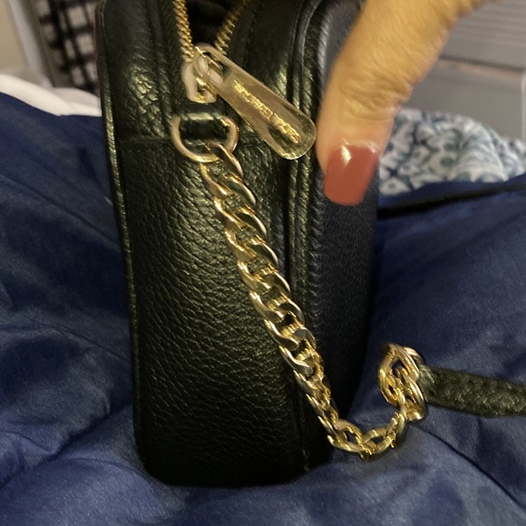 Michael Kors Black Crossbody. - Picture 2 of 7